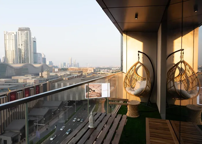 Full Burj Khalifa & Fountain Views Attached To Dubai Mall