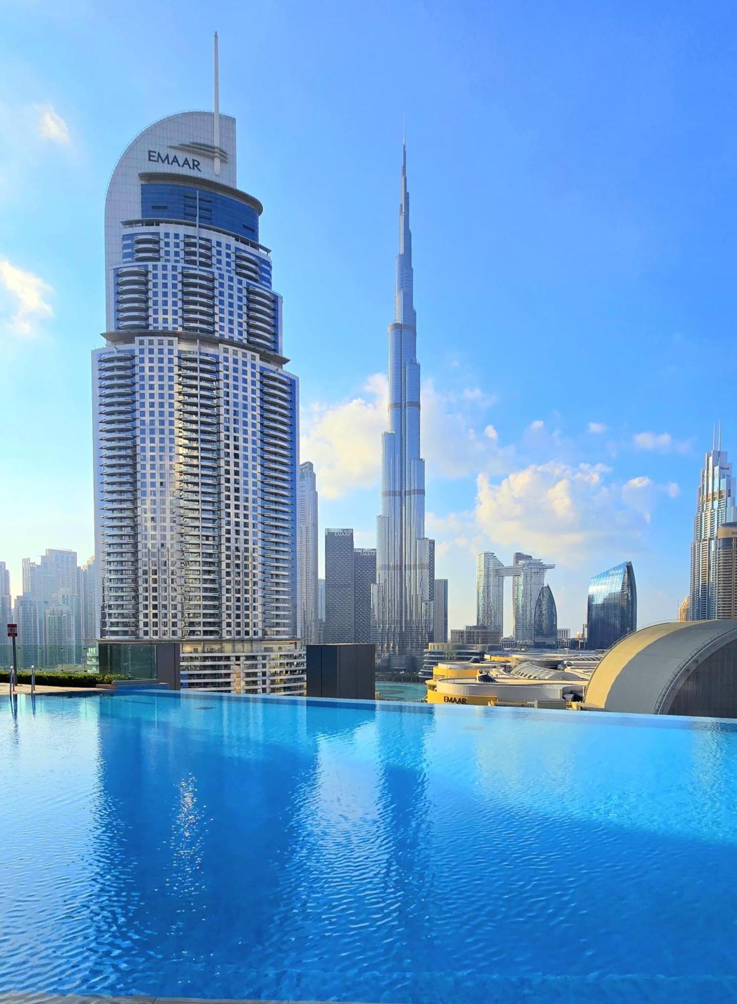 Full Burj Khalifa & Fountain Views Attached To Mall *